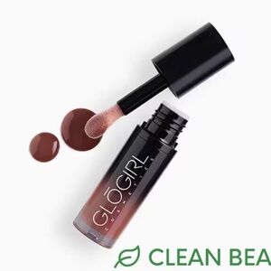 💋 GlōGirl Cosmetics — Lip Oil in DELULU (sheer tan)
